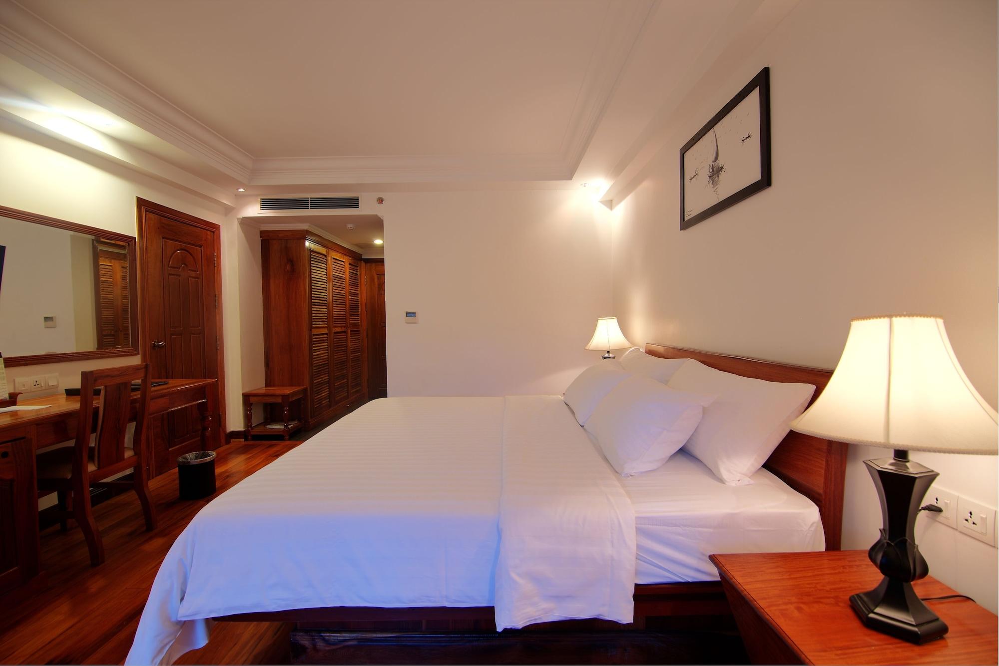 Hotel Somadevi Angkor Premium Ciudad de Siem Riep Exterior foto