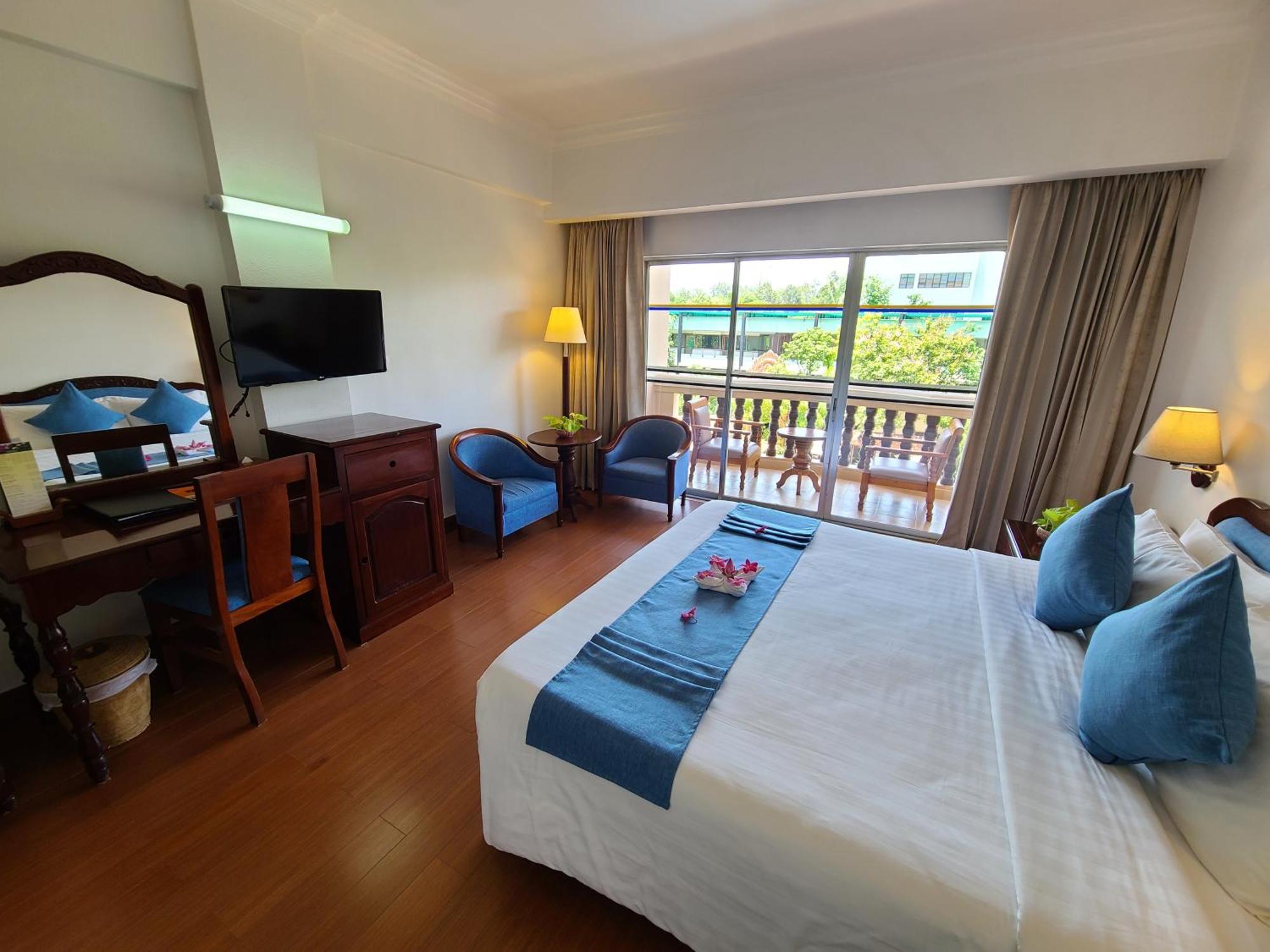 Hotel Somadevi Angkor Premium Ciudad de Siem Riep Exterior foto
