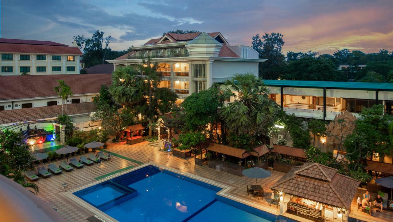 Hotel Somadevi Angkor Premium Ciudad de Siem Riep Exterior foto